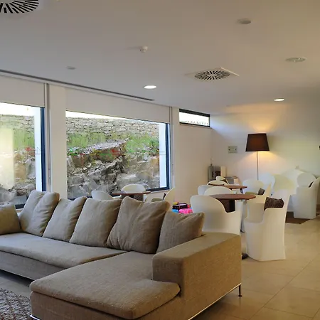 Hi - De Juventude Alvados