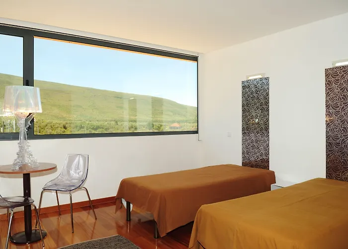 Hi - De Juventude Alvados